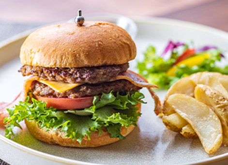 Plate of hamburger 